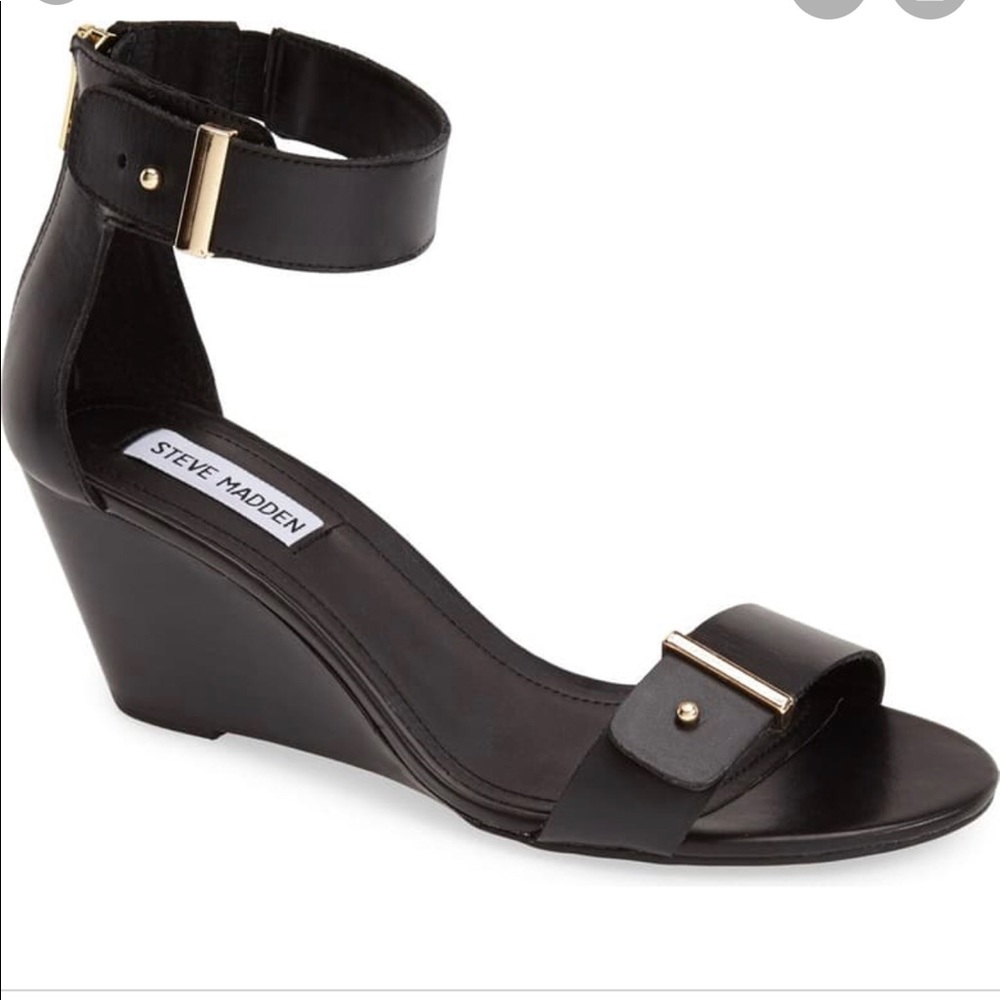 Steve Madden narissaa wedge 8 black